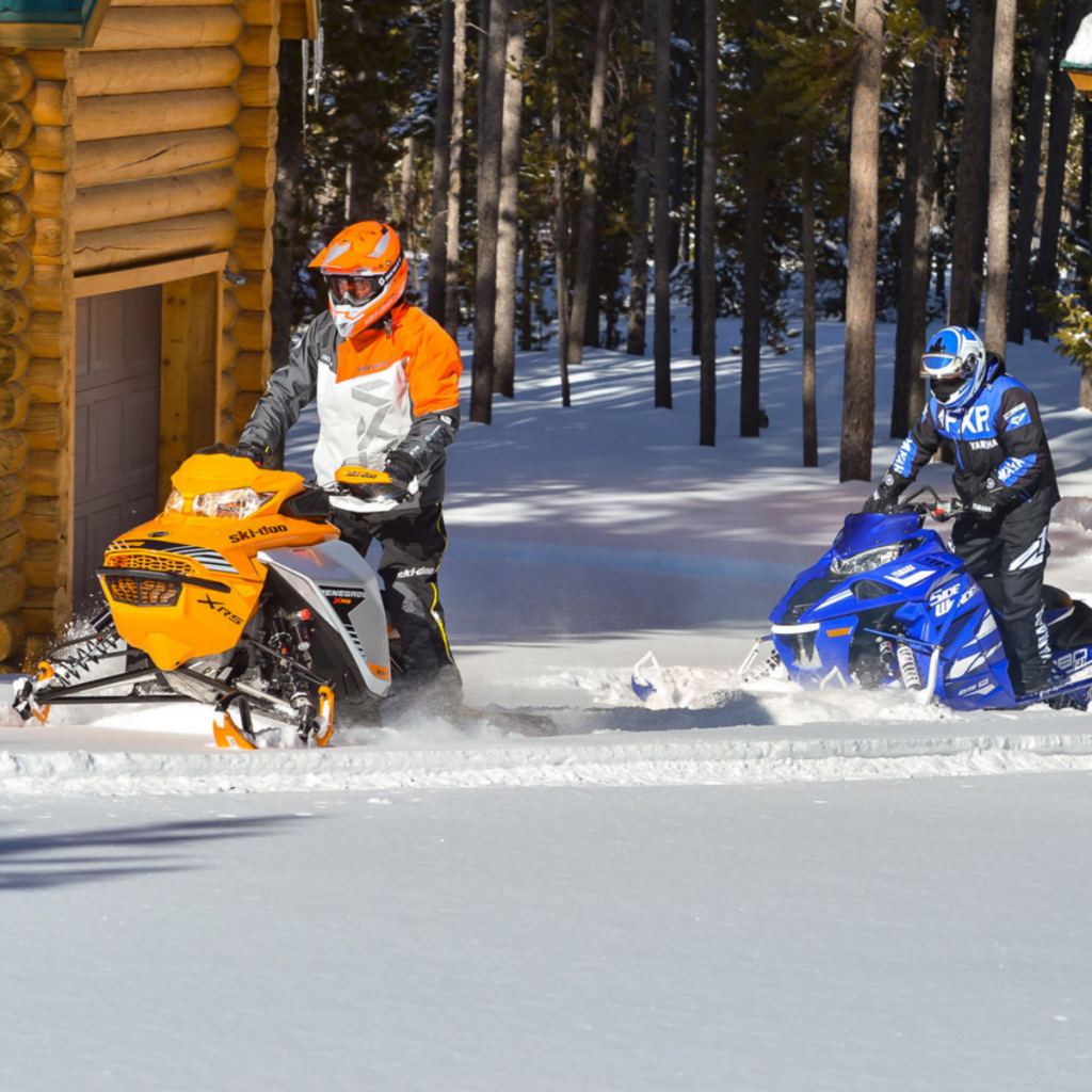 Riding-Positions-of-Snowmobile