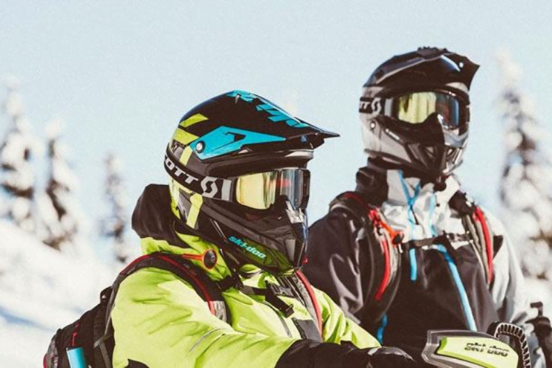 Heated Snowmobile Helmets